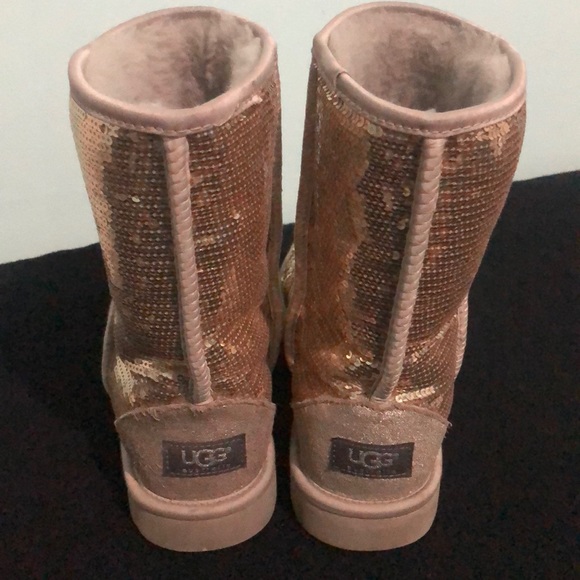 UGG Gold Sequined Classic Short Boot Sz 9 - Picture 4 of 8
